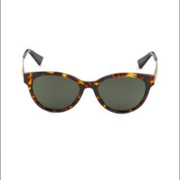 NEW DIOR SUNNIES: DROPPING ASAP - Picture 1 of 3